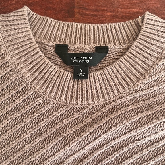 Vera Wang laced up sweater - Picture 2 of 3